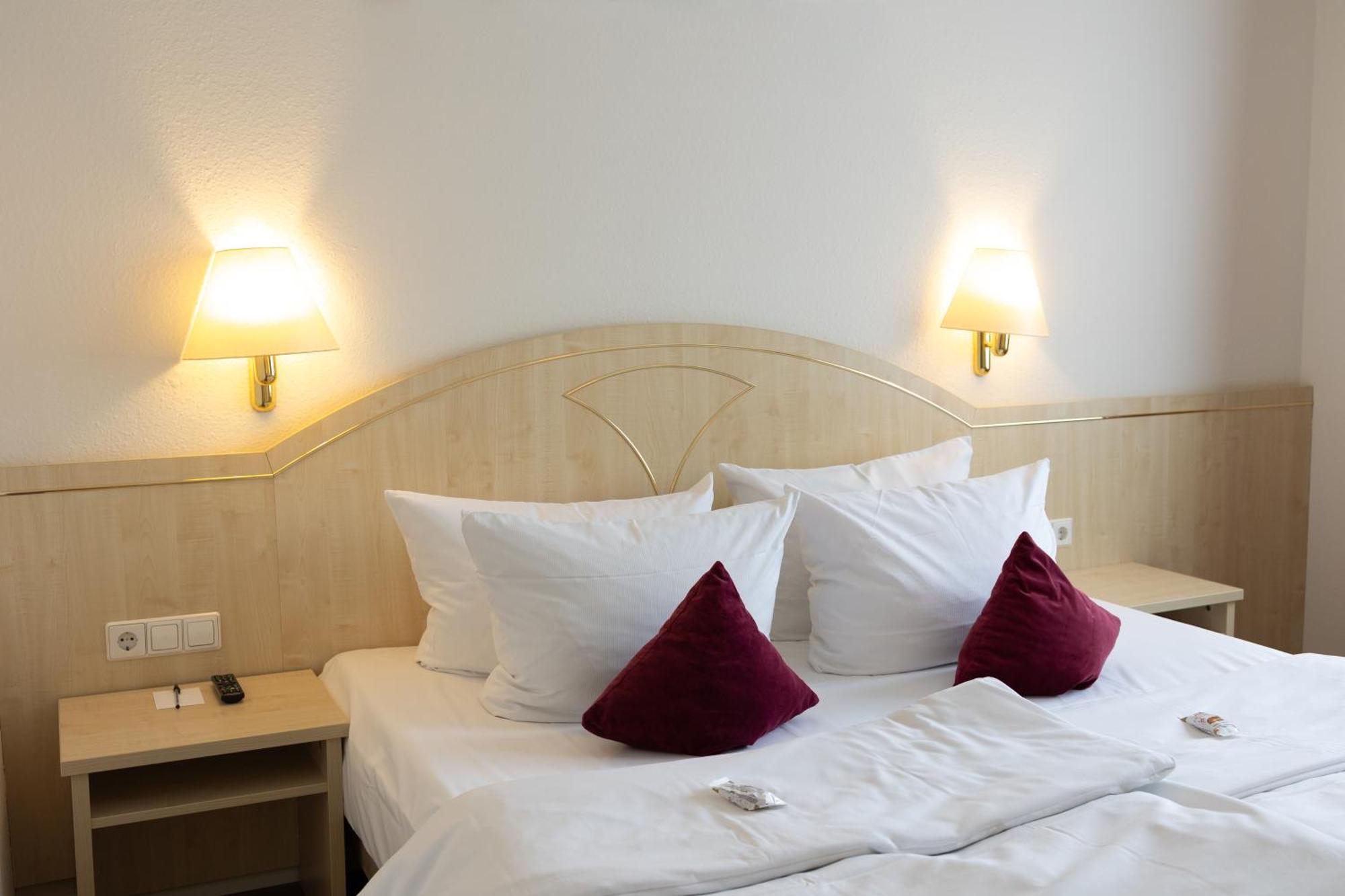 Hotel Kuebler Wendelstein Luaran gambar